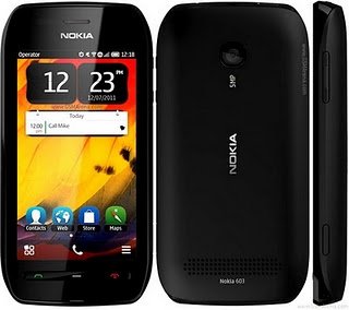 Nokia 603 black-black